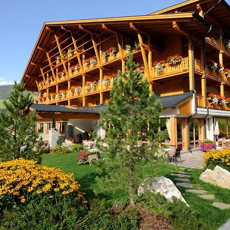 Bad Moos - Aqua Spa Resort Sexten Exterior photo